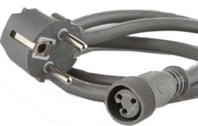 Startkabel med stickpropp.